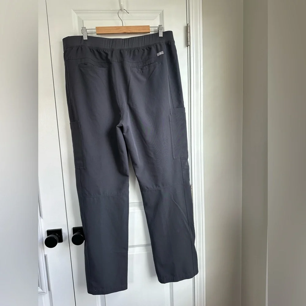 Figs Men’s Axim Cargo Scrub Pants Charcoal Blue Drawstring Size XXL